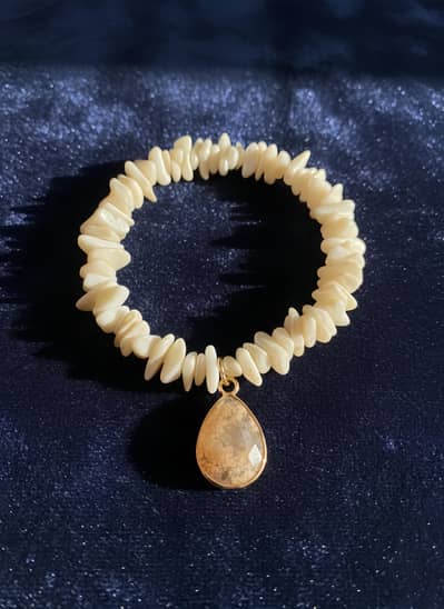 Unique Moss Agate Locket Bracelet | New Mother of Pearl