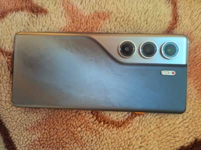 techno camon 40 pro lush condition 8/256 All okay