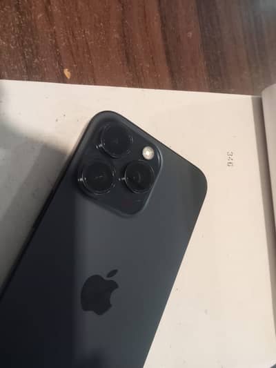 15 pro max  jv lla model 256gb original cable