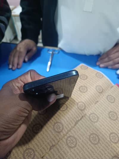 Infinix hot 30 play