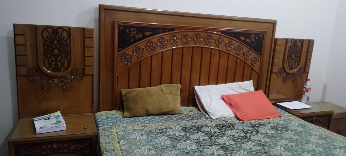 stylish king bed with dressing table 1