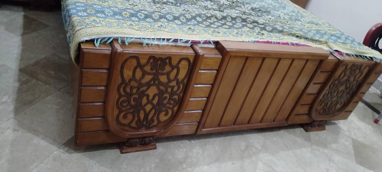 stylish king bed with dressing table 3