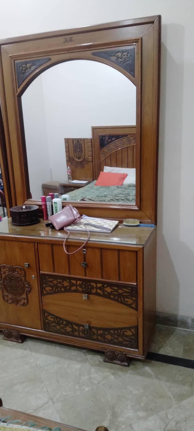 stylish king bed with dressing table 6