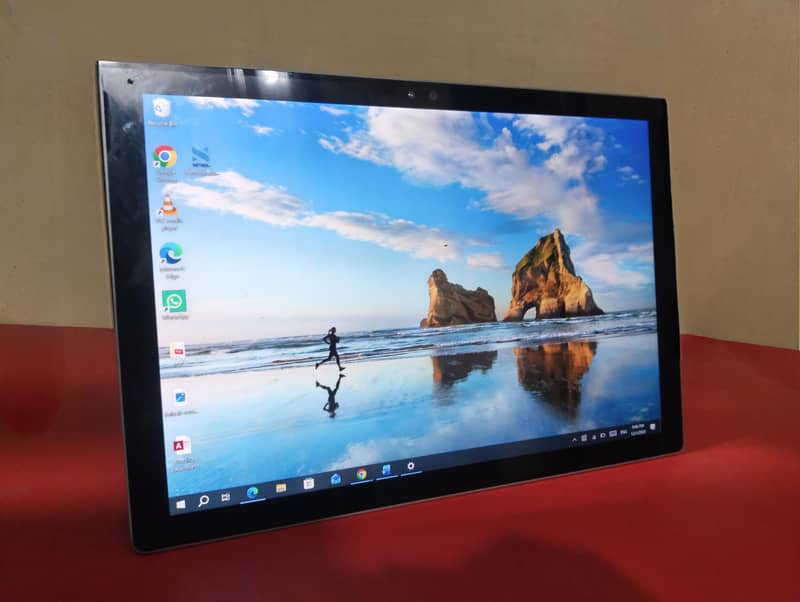 Window Surface Pro 4 2