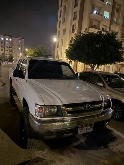 Toyota Hilux 2004 For sale