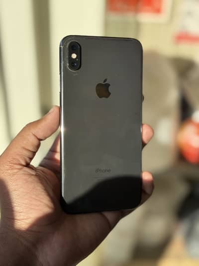 iphone xs max non pta (sim working)
