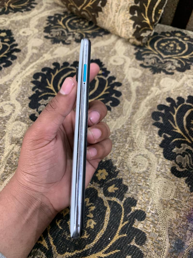 Redmi note 9 pro 4