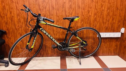 Cannondale Quick 4 Hybrid Bike