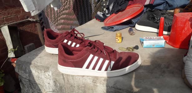 K. Swiss cheswick Trainers