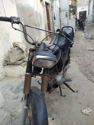 Honda 70 1996 model chal ay may ok ha