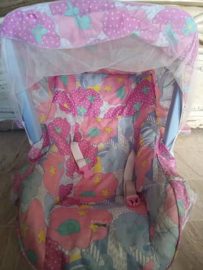 baby cot condition 10/10