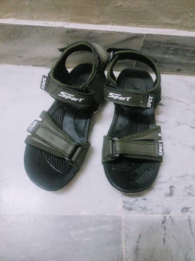 sports sandal