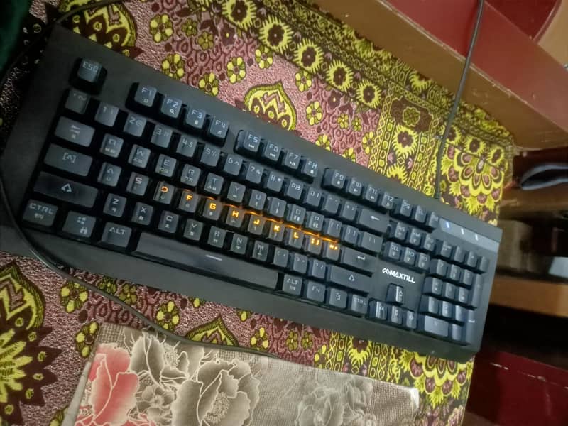 Maxtill keyboard 4