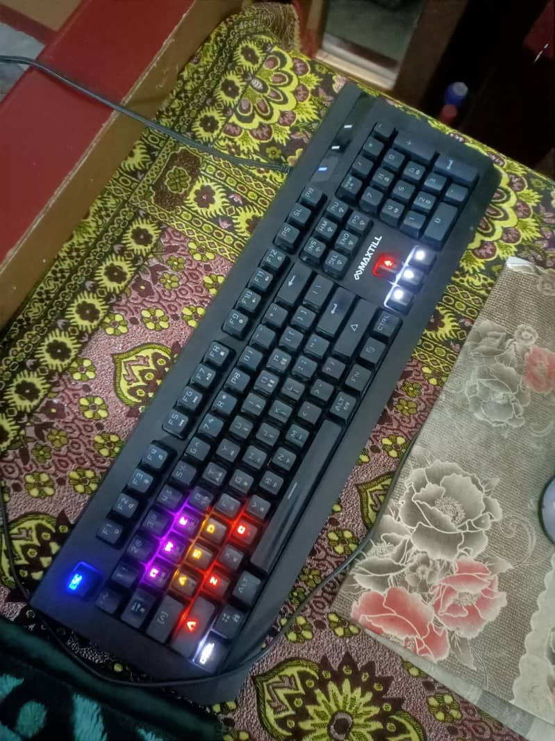 Maxtill keyboard 10