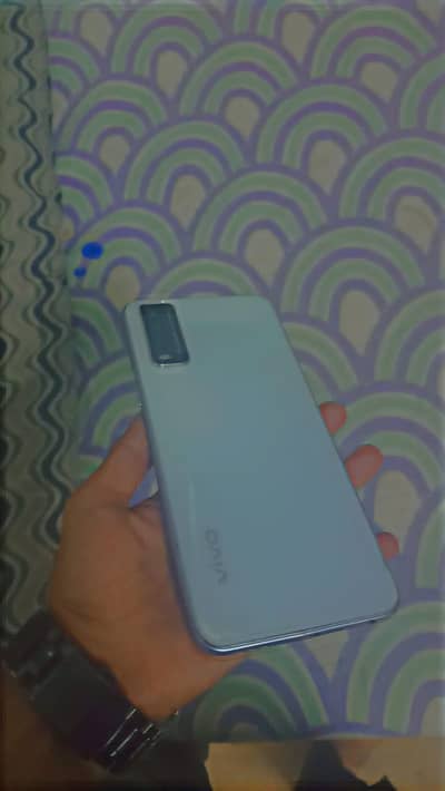 Vivo y20