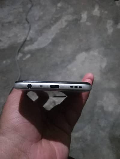 OPPO A16