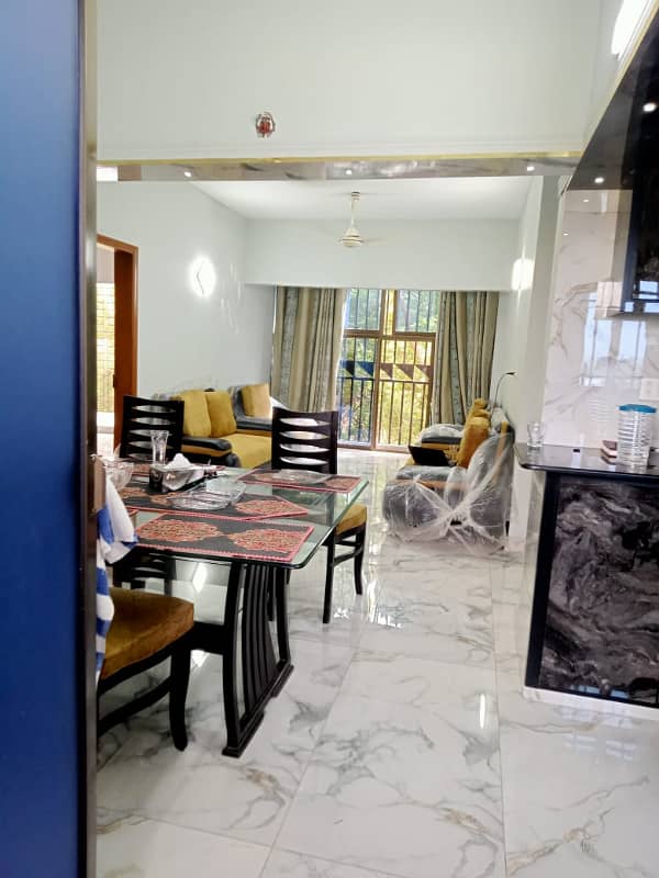 2 BED 2 FLOOR WEST OPEN 0