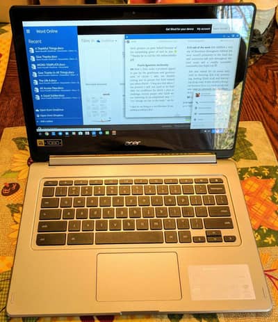 Acer R13 Chromebook – Excellent Condition