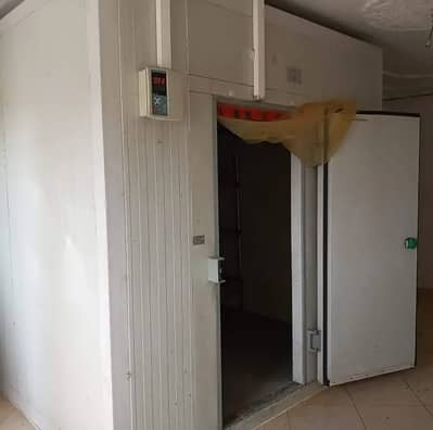 COLD STORAGE , BLAST FREEZERS , REFRIGERATED TRUCKS