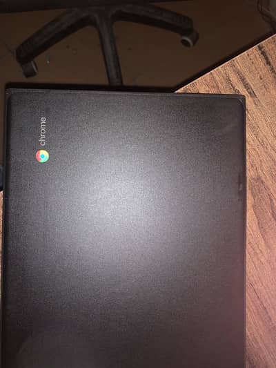 Lenovo ChromeBook 4gb ram 8 hours battery