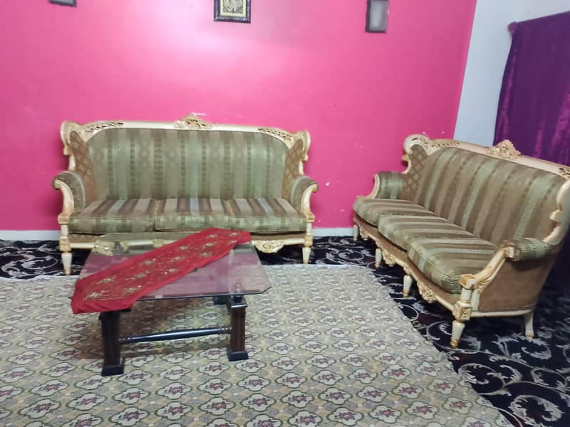 6 seater sofas with table 0