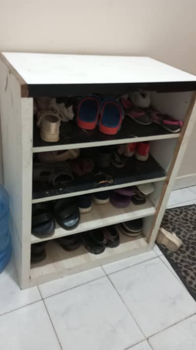 shoes rack for selll