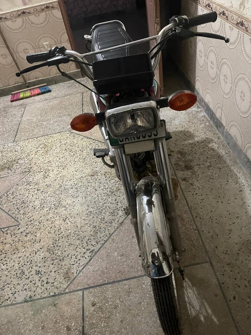 CG 125 0