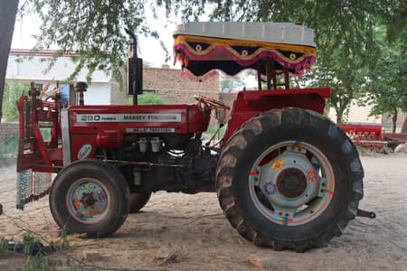 Mf 260model 2006 for sale