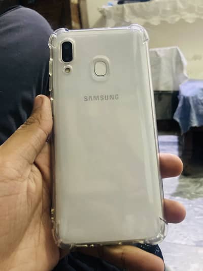 Samsung a30