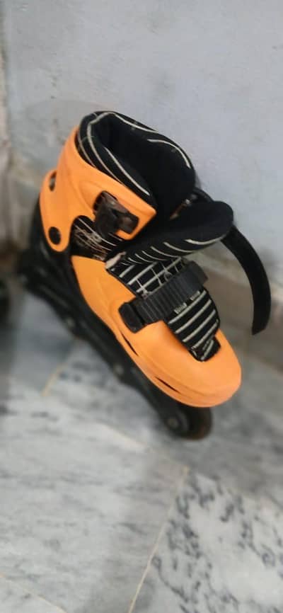 imported good condition Skates