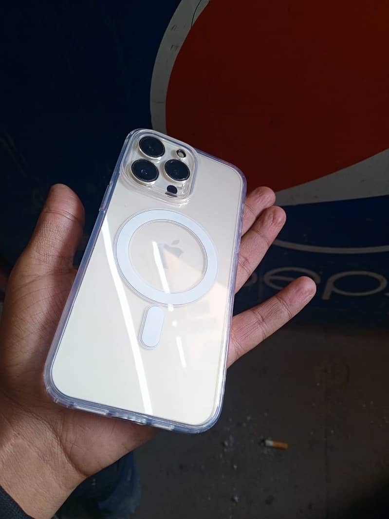 14 pro max hk model 0