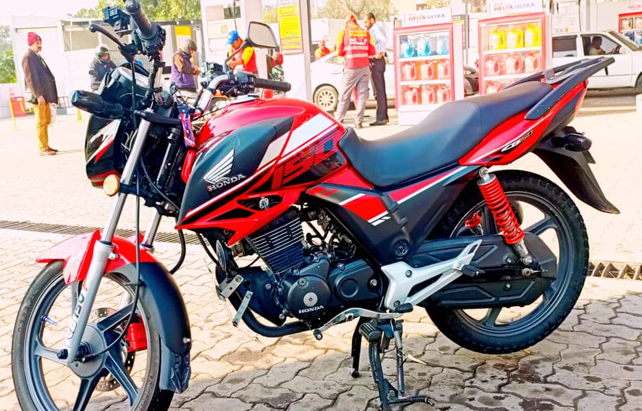 Honda CB 150F (RED). - Standard - 1109035808