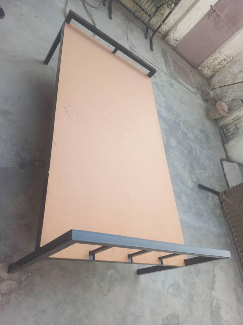 2 single bed iron 3
