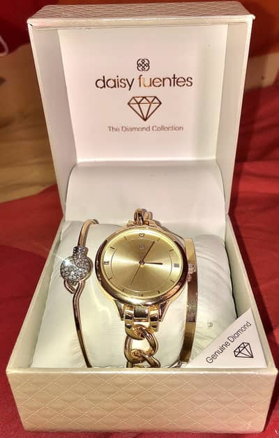 Daisy fluentes Diamond Collection Women s Watch Set -  Genuien Diamond