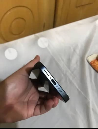 Iphone 15 pro non pta