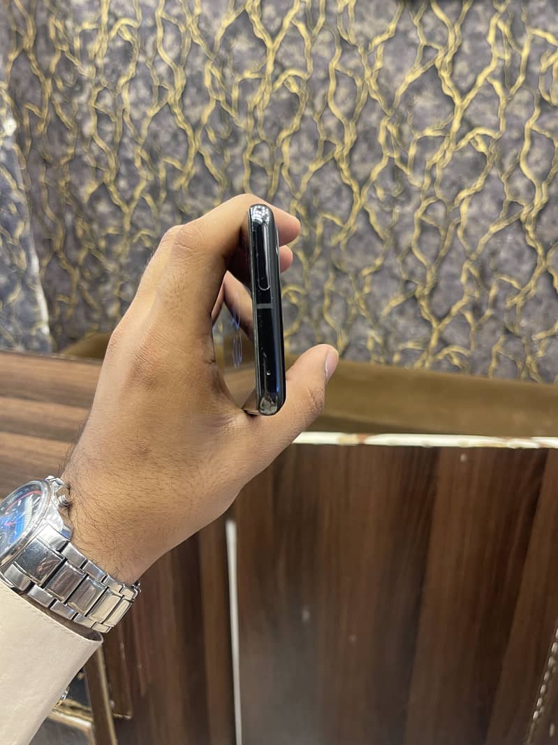 Google Pixel 8 pro 1