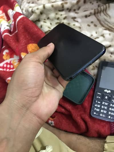 iphone 11 pro all okay ha factory unlock 64 gb