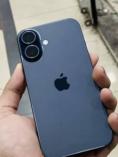 Iphone 16 non pta sim locked 128gb watsapp: [03104630150]
