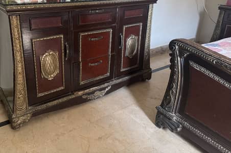 Complete furniture 5 peice for sell