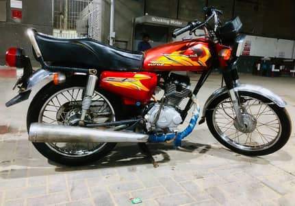 {Honda CG 125} Karachi no