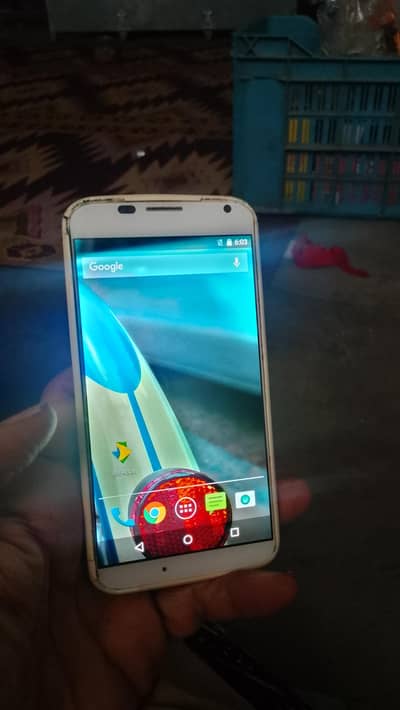 moto x 2GB RAM 32 GB ROM non peti hai final price 2000