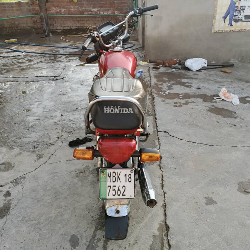 Honda cd70 4