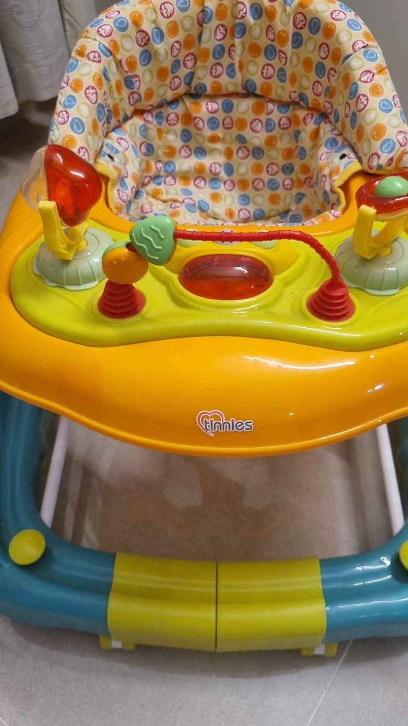 baby walker 2