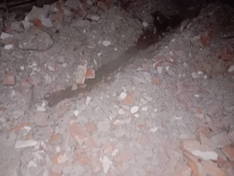 Cemented wall crushed material 3