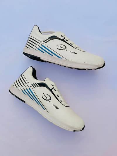 Men's synthetic leather sneakers