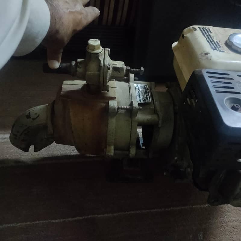 Generator/Peter water pump for construction side 7
