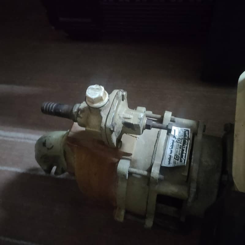 Generator/Peter water pump for construction side 9