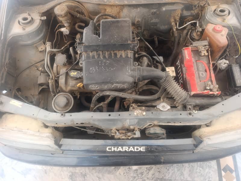 Charade 1000cc vitz automatic 4