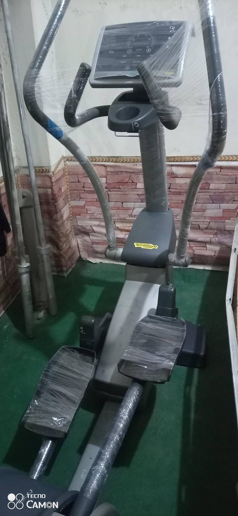 Elliptical machine 0