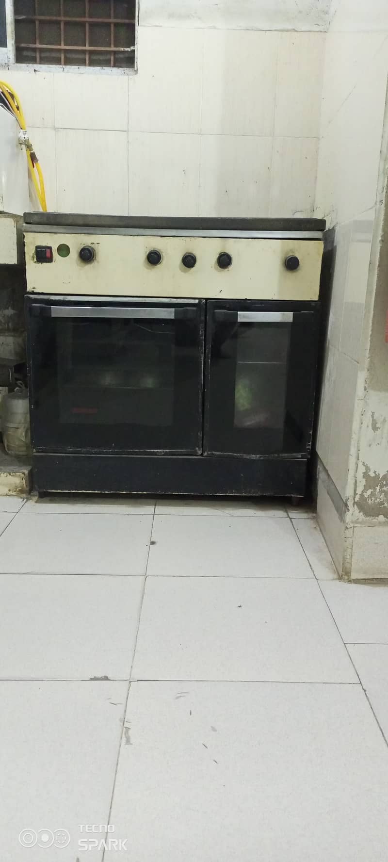 singer cooking range with ovan - Stoves - 1109081845
